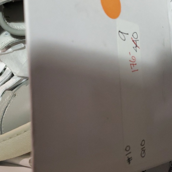 Sz 41 NIB $440 Marc Jacobs leather high tops